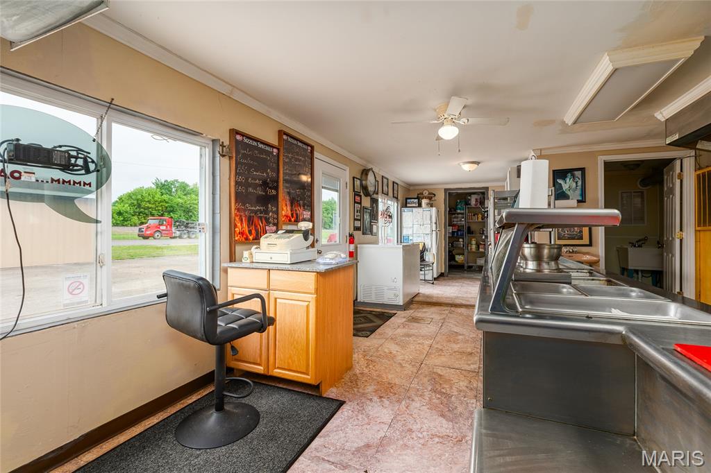 none - Commercial Sale