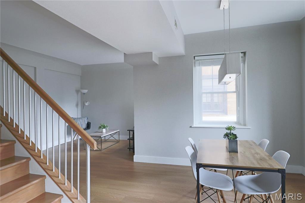 Loop Condo The - Residential