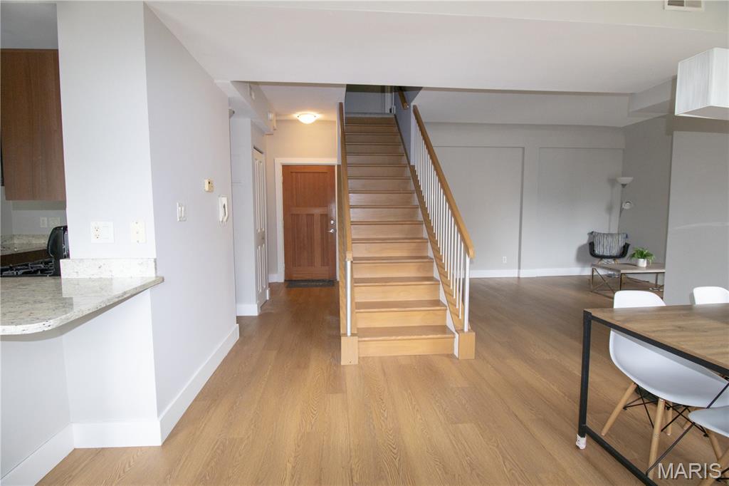 Loop Condo The - Residential