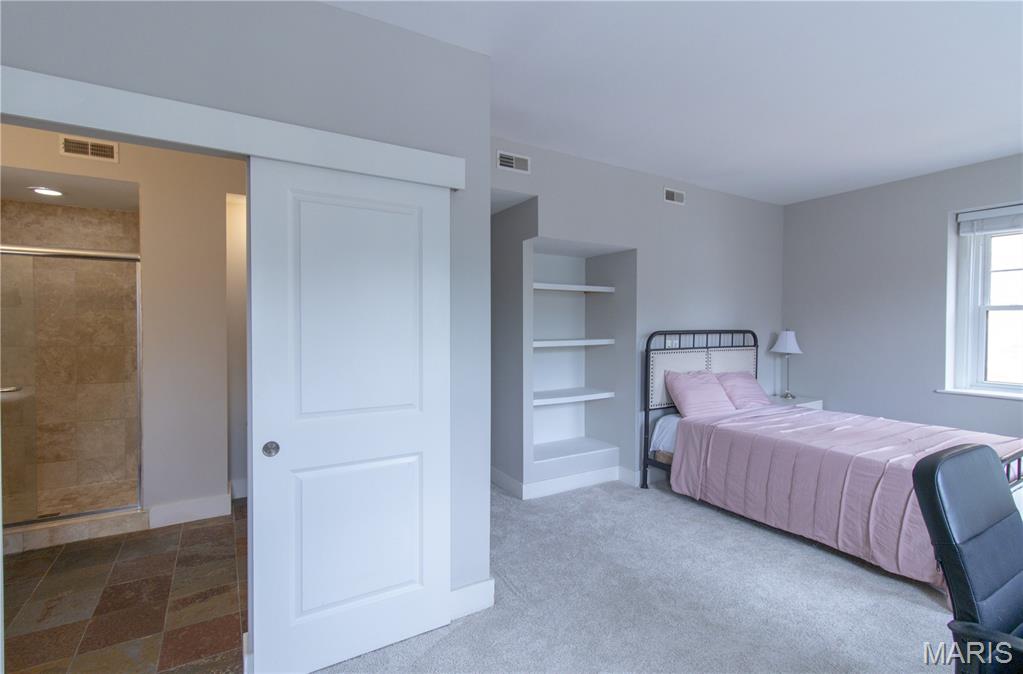 Loop Condo The - Residential