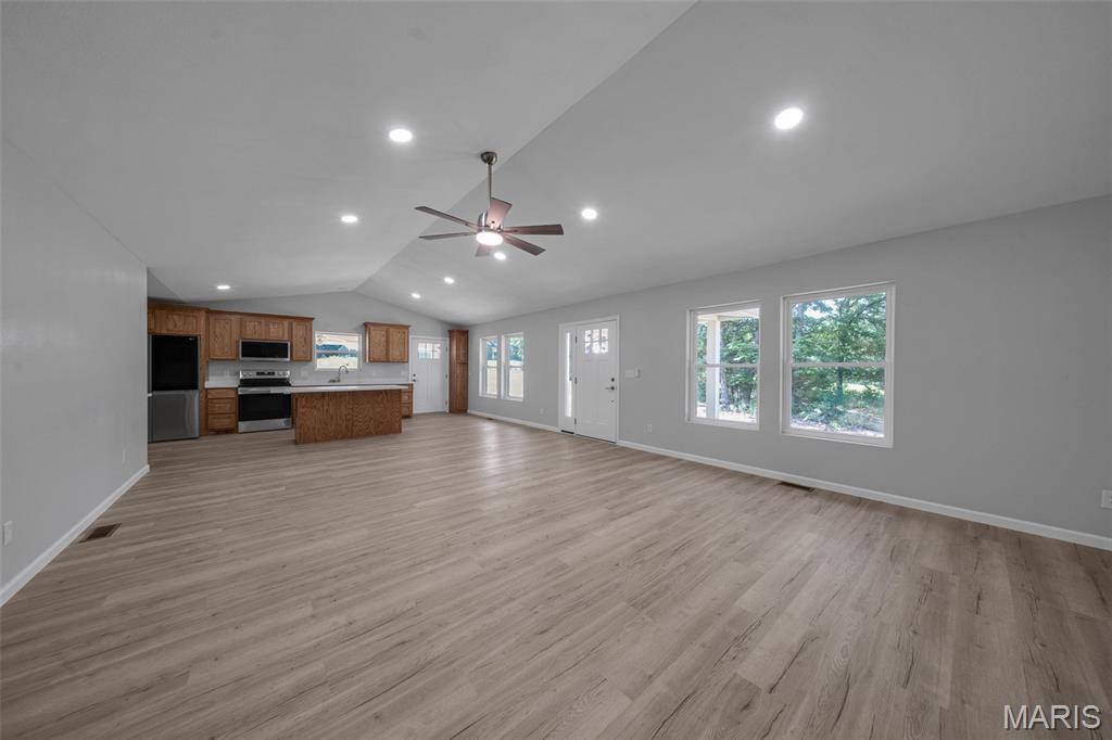 Whispering Oaks - Residential