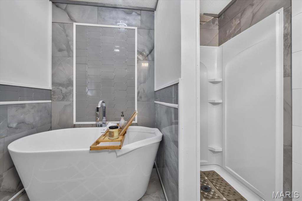 Sunland Hills 1 - Residential