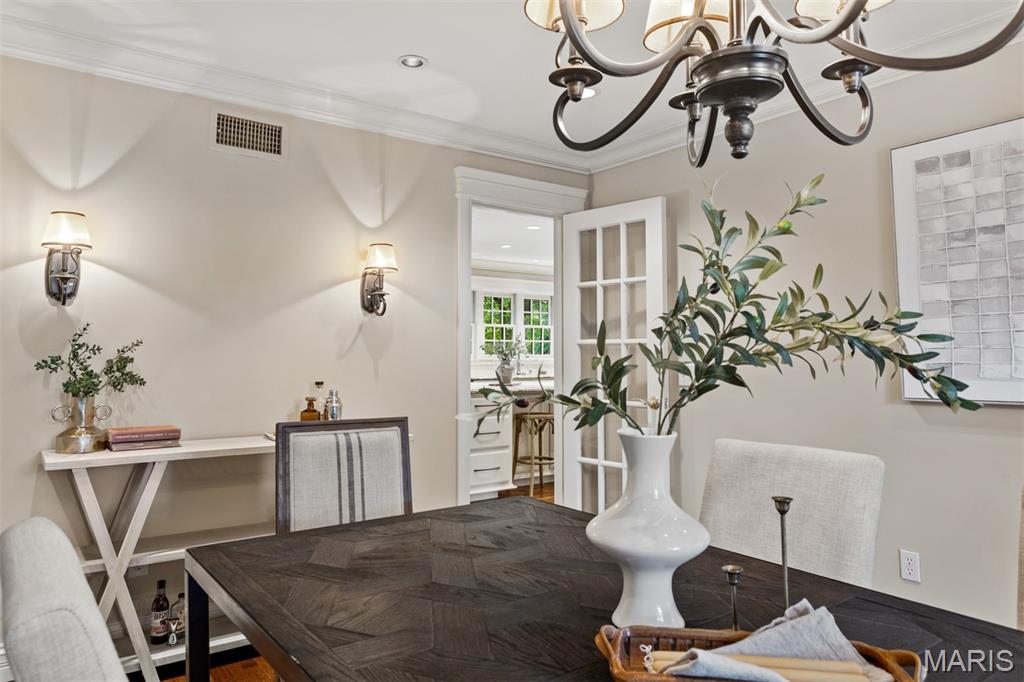 Georgian Acres - Residential