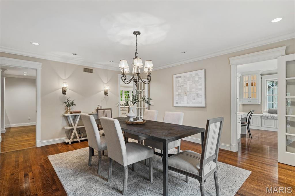 Georgian Acres - Residential