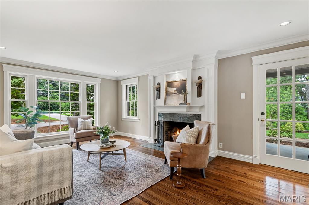 Georgian Acres - Residential