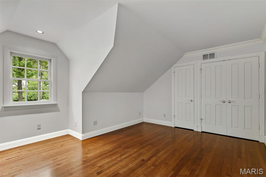 Georgian Acres - Residential