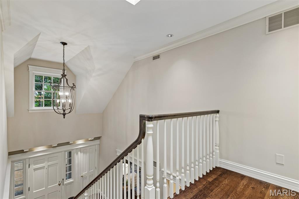 Georgian Acres - Residential