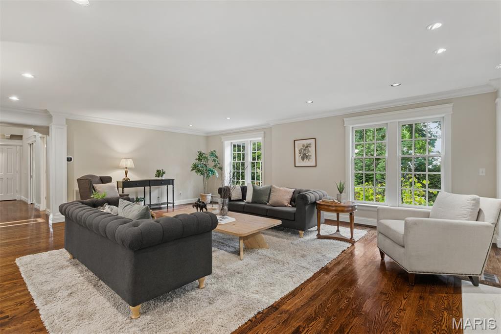 Georgian Acres - Residential