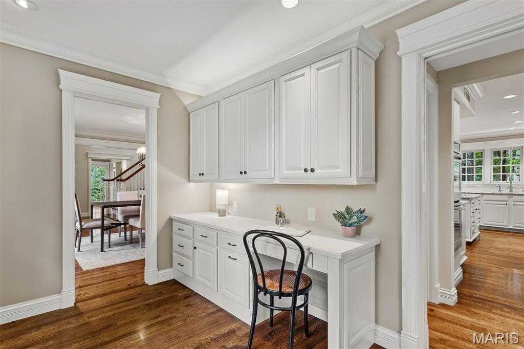 Georgian Acres - Residential