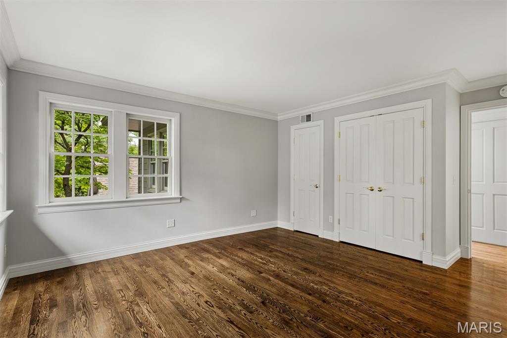 Georgian Acres - Residential