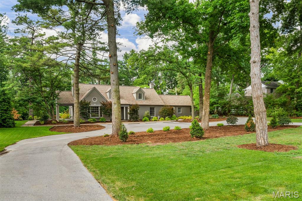 Georgian Acres - Residential