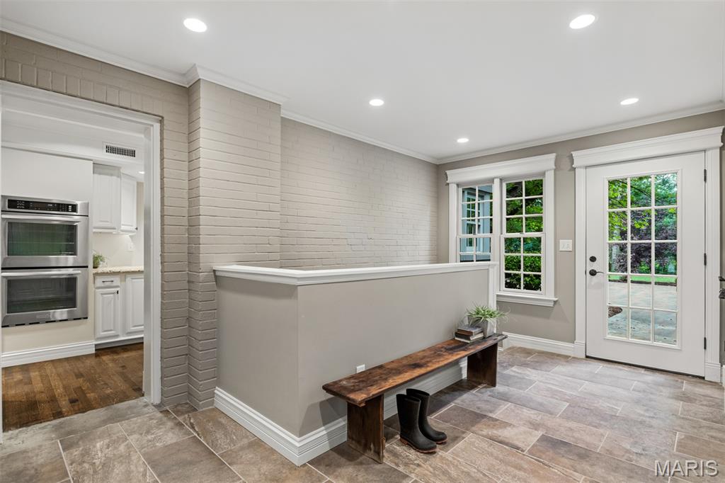 Georgian Acres - Residential
