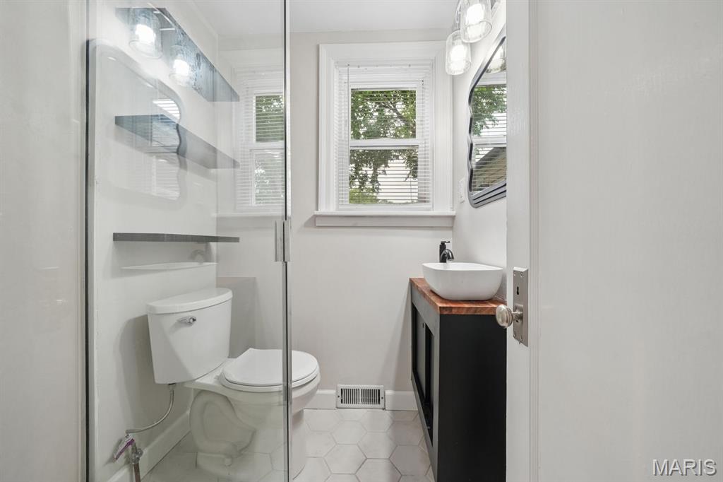 Elmont Park - Residential