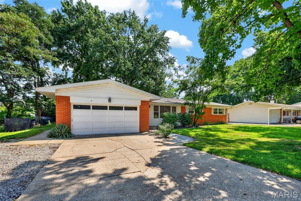 Briarwood - Residential