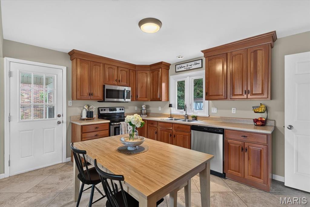 Elmwood Manor #2 - Residential