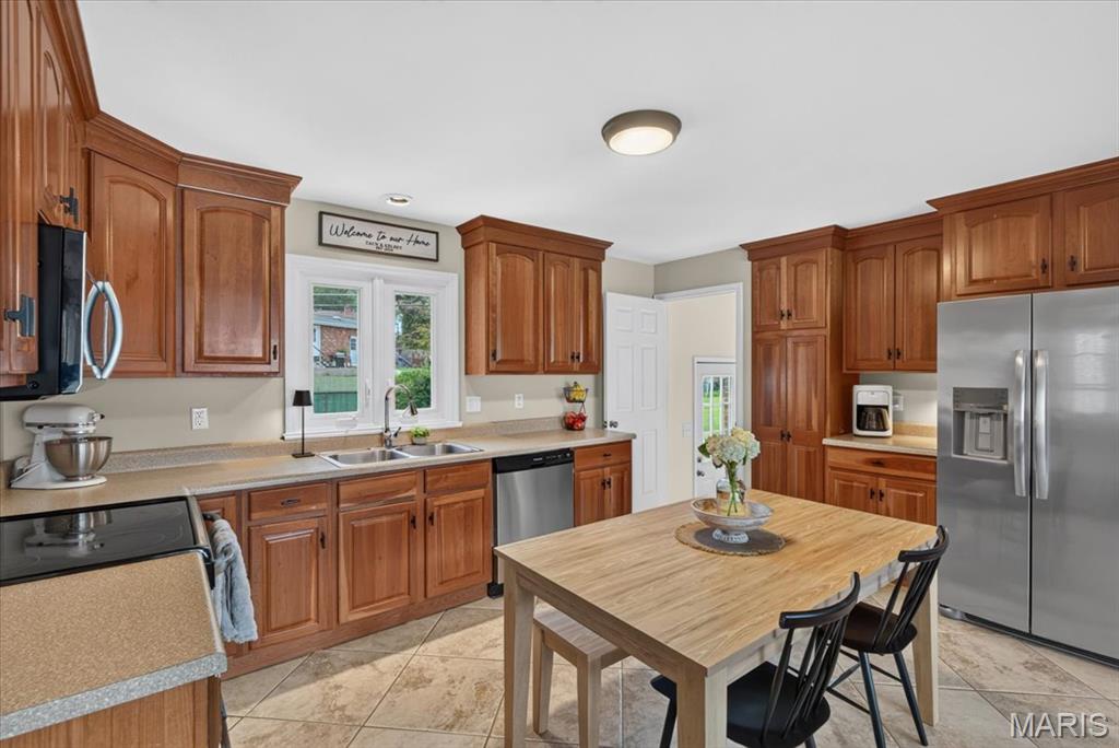 Elmwood Manor #2 - Residential