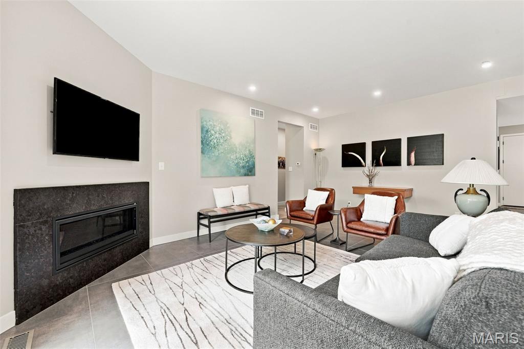 Richmond Hills - Residential