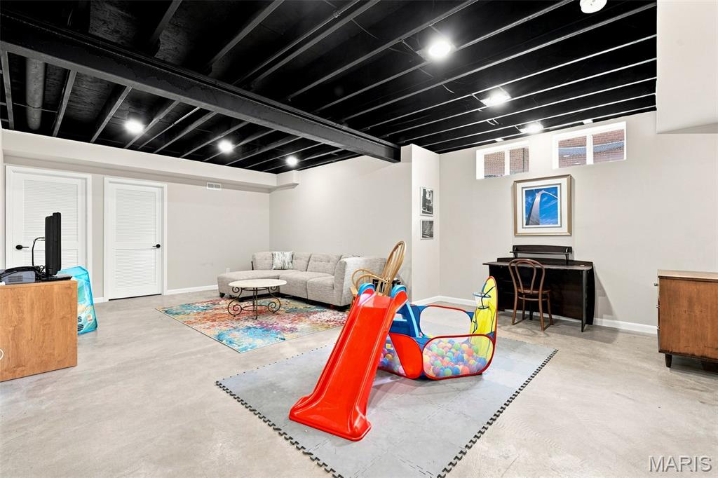 Richmond Hills - Residential