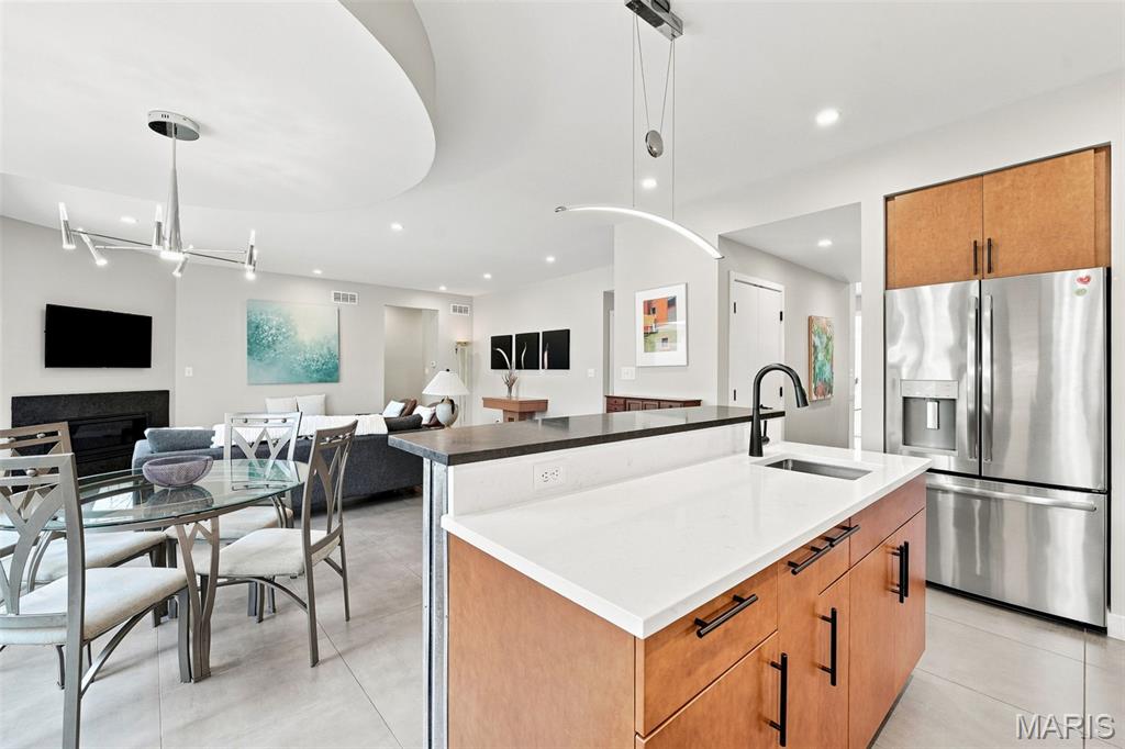 Richmond Hills - Residential