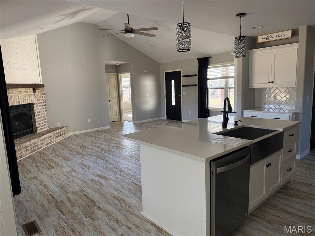 Oak Estates - Residential