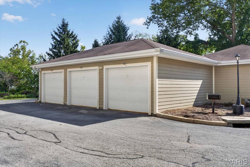 McKnight Crossing At Tilles Park - Residential