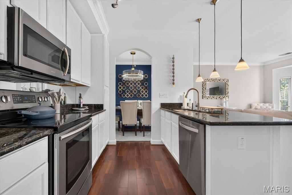 McKnight Crossing At Tilles Park - Residential