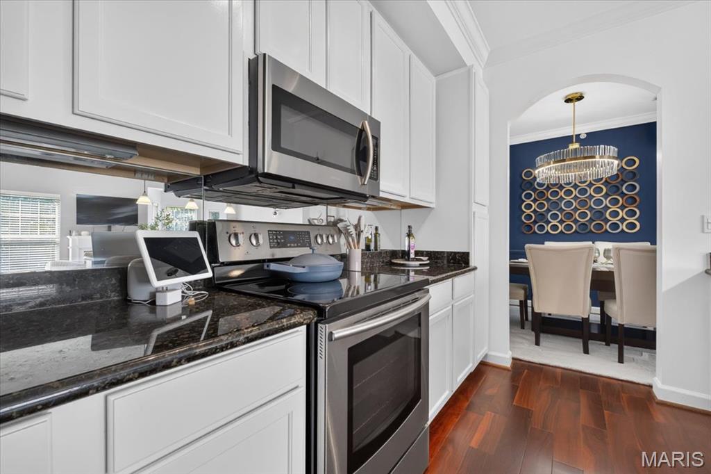 McKnight Crossing At Tilles Park - Residential