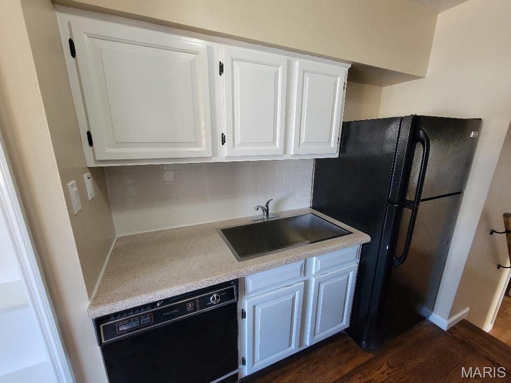 St Ann Country Club Add - Residential Lease