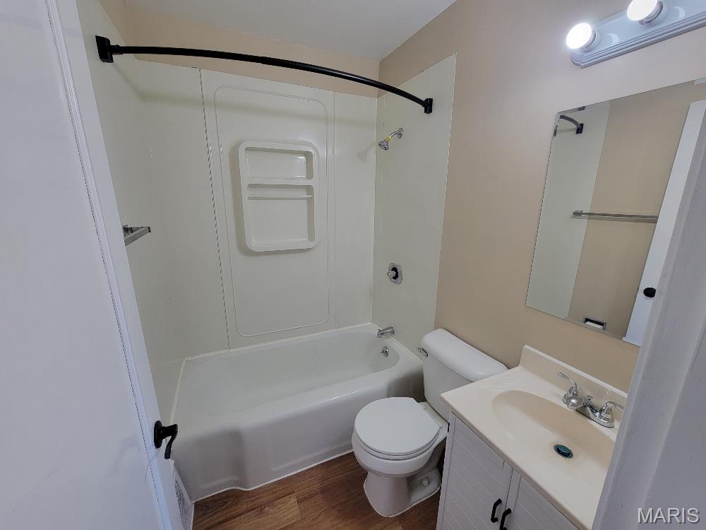 St Ann Country Club Add - Residential Lease