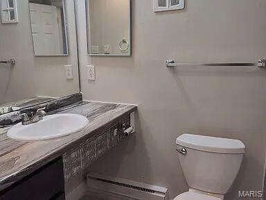 Hazelcrest Iii Condo - Residential