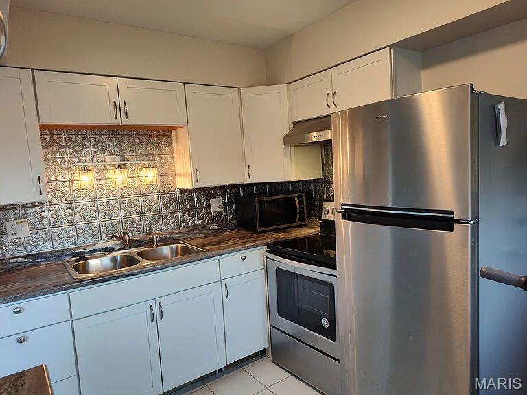 Hazelcrest Iii Condo - Residential
