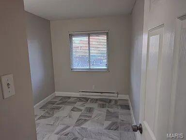 Hazelcrest Iii Condo - Residential