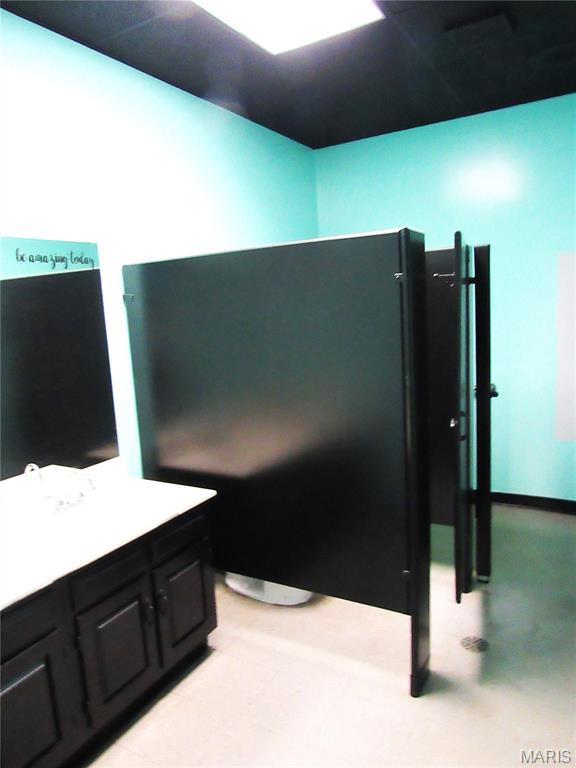 None - Commercial Lease