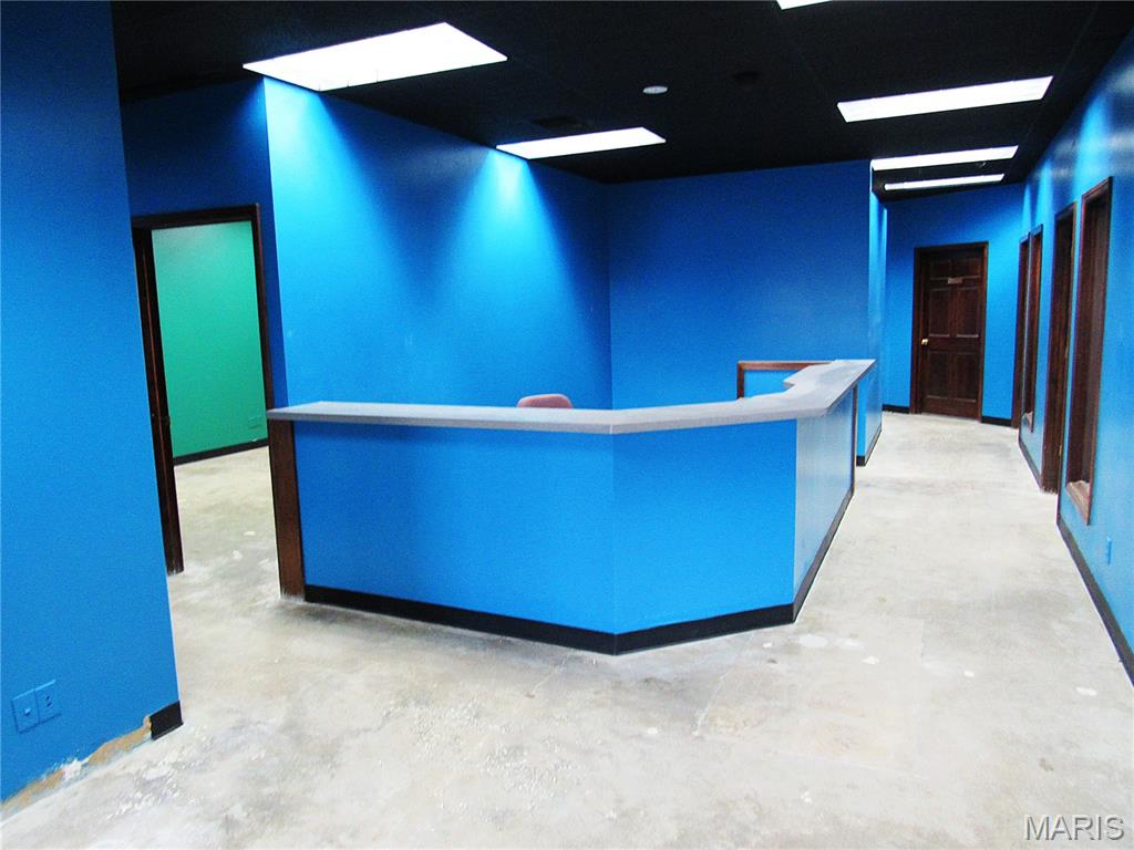 None - Commercial Lease