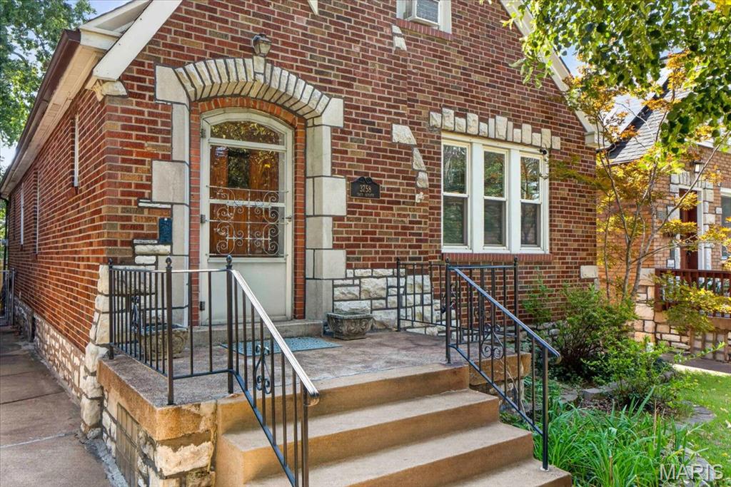 Husters Add - Residential