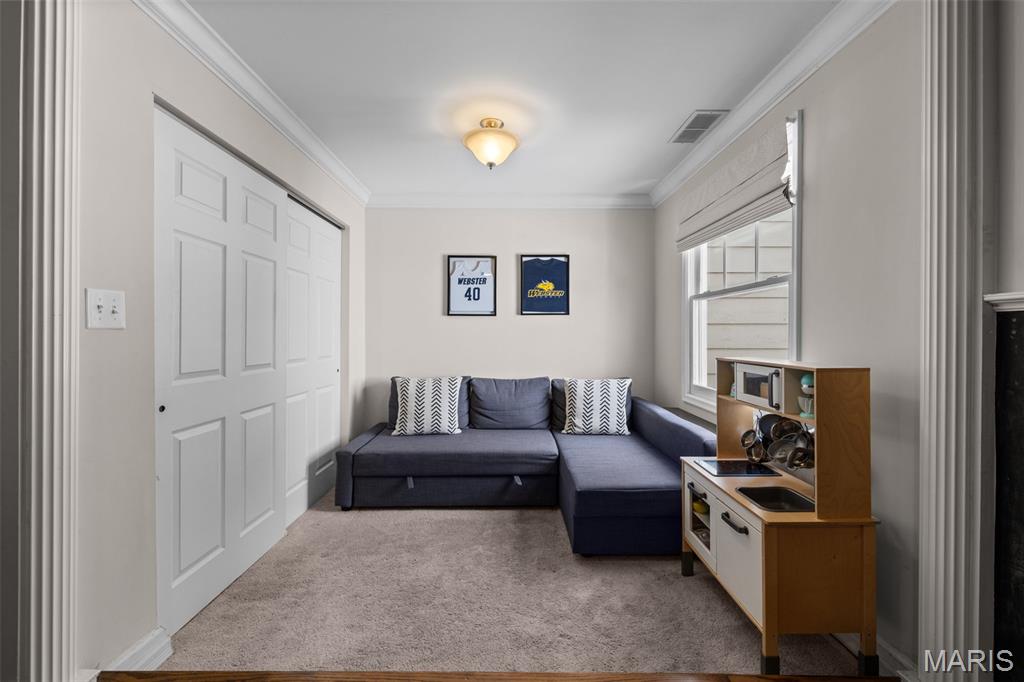 Oak Terrace - Residential