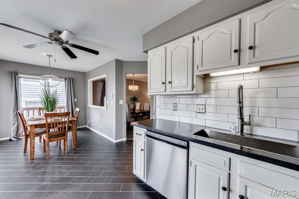 Spring Hill Farm Condo 21st - Residential