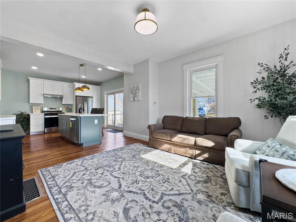 Schneiders Add - Residential
