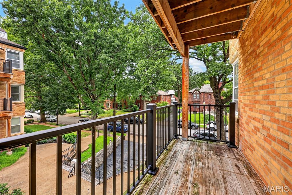 York Condo - Residential
