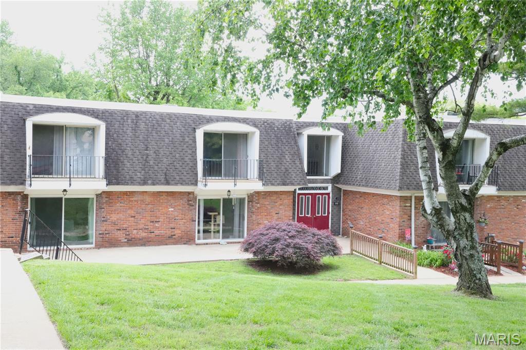 Carroll Wood Hill Condominiom - Residential