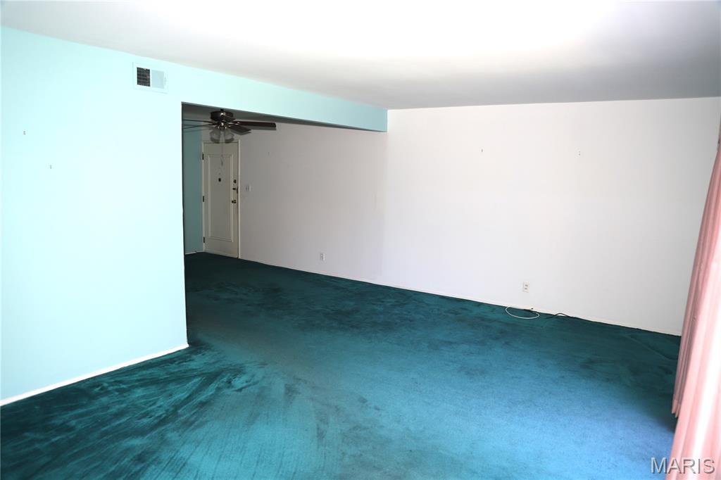 Carroll Wood Hill Condominiom - Residential