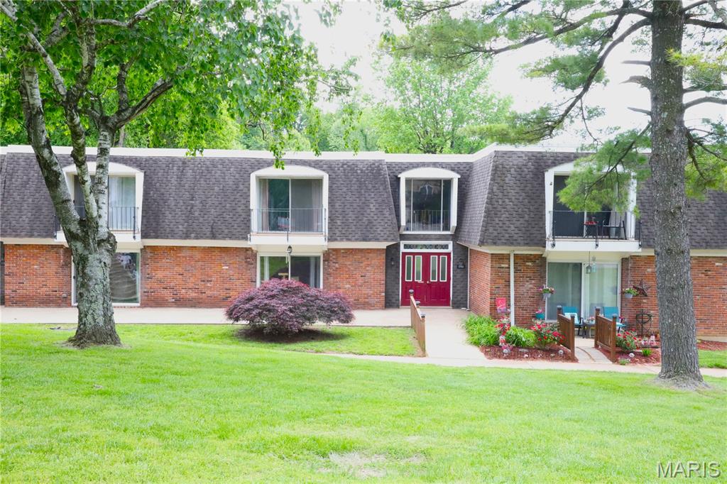 Carroll Wood Hill Condominiom - Residential