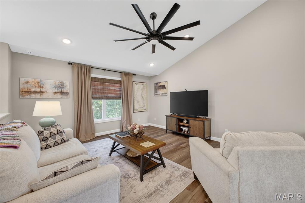 Pinnacle Homes At The Summit - Residential