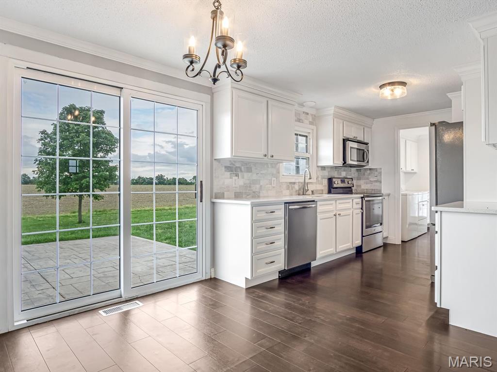 Not In A Subdivision - Residential