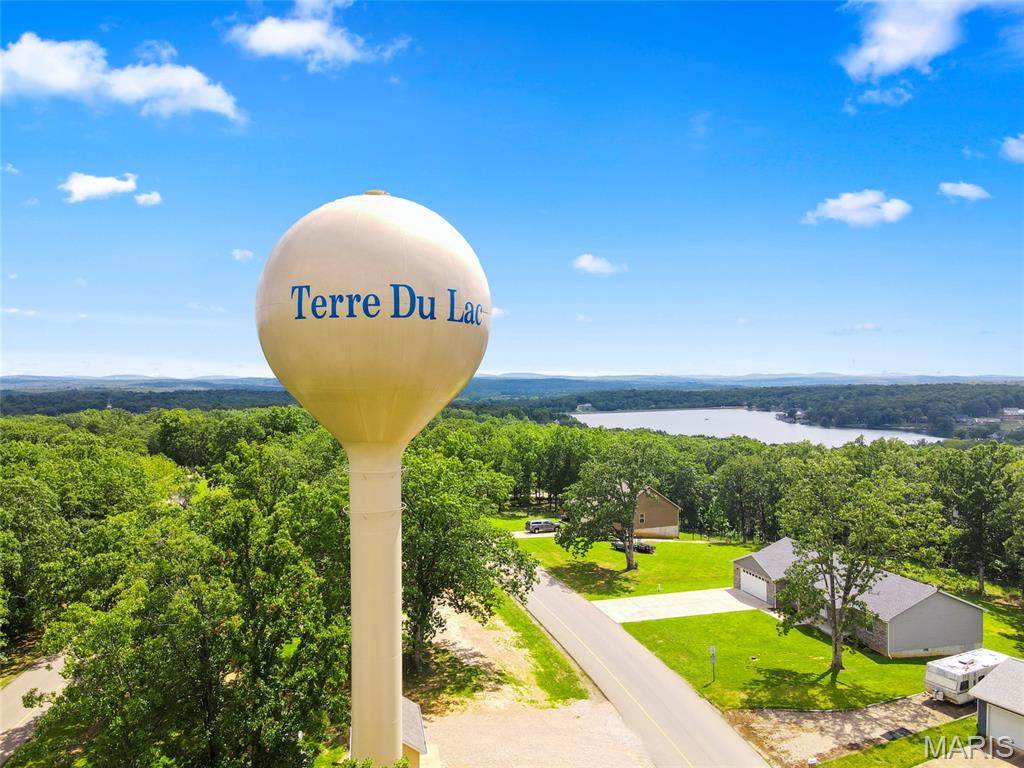 Terre Du Lac #2 - Residential