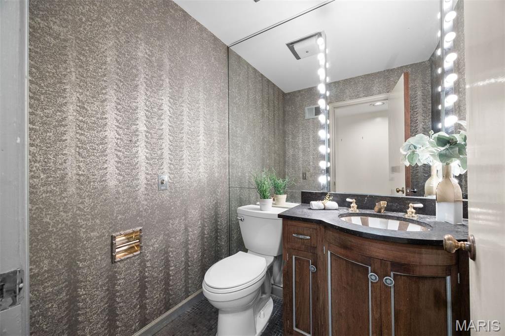 West Ladue - Residential