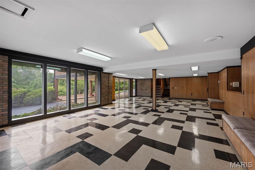 West Ladue - Residential