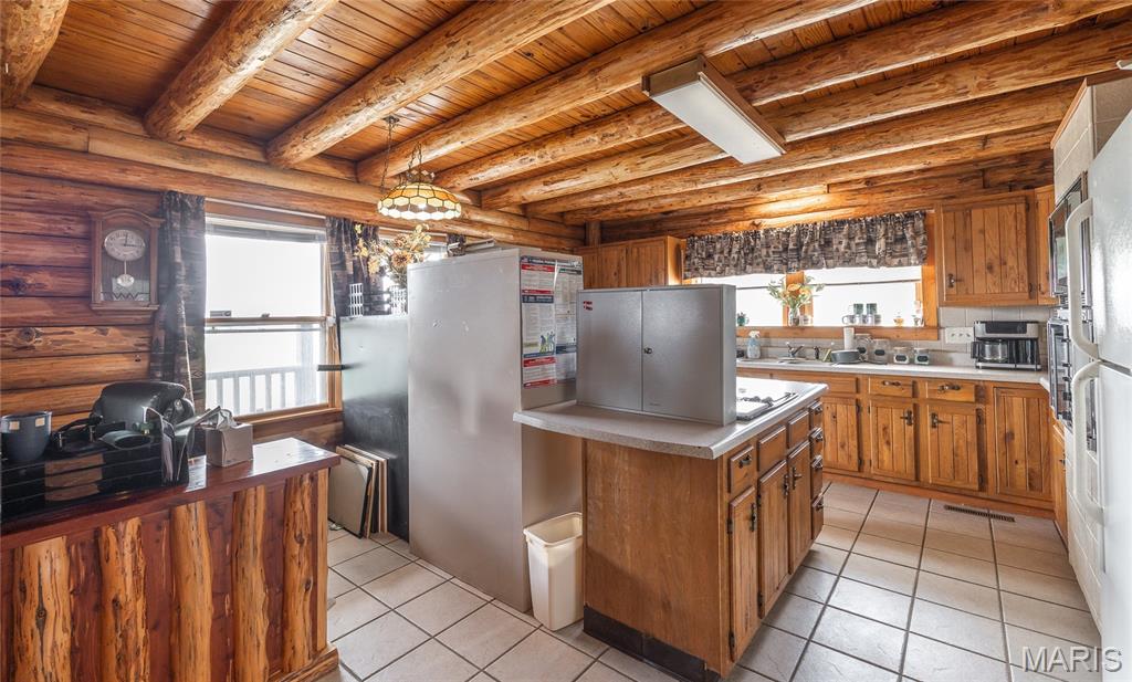 n/a - Commercial Sale