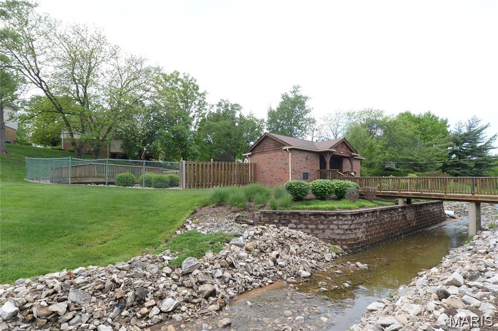 Brentwood Forest Condo Ph Eight - Residential