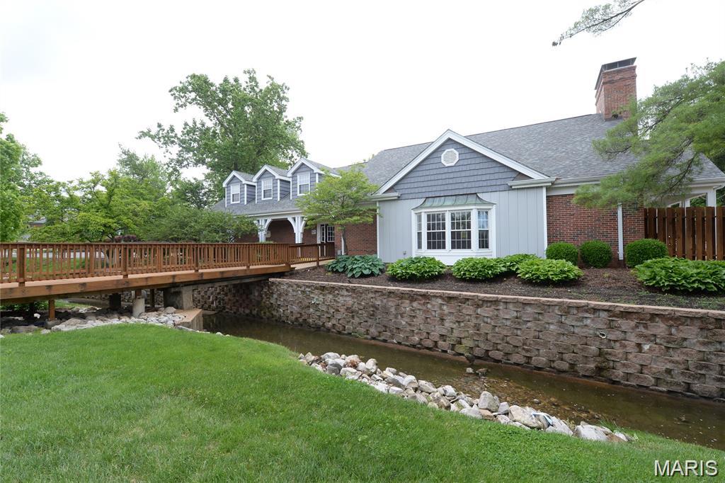 Brentwood Forest Condo Ph Eight - Residential